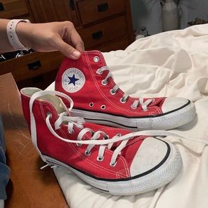 Red high top converse women’s 8
